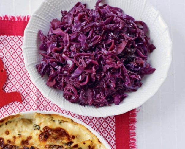 Spiced red cabbage