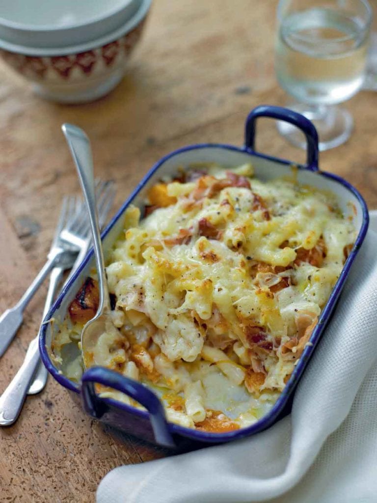 Squash, macaroni and Parma ham bake