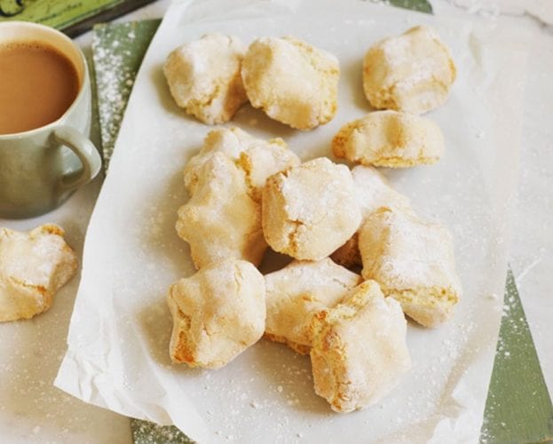Ricciarelli biscuits