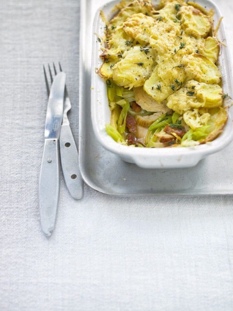Chicken, leek and bacon bake