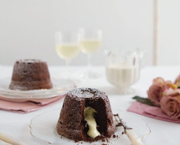 Dark and white chocolate melt-in-the-middle puds