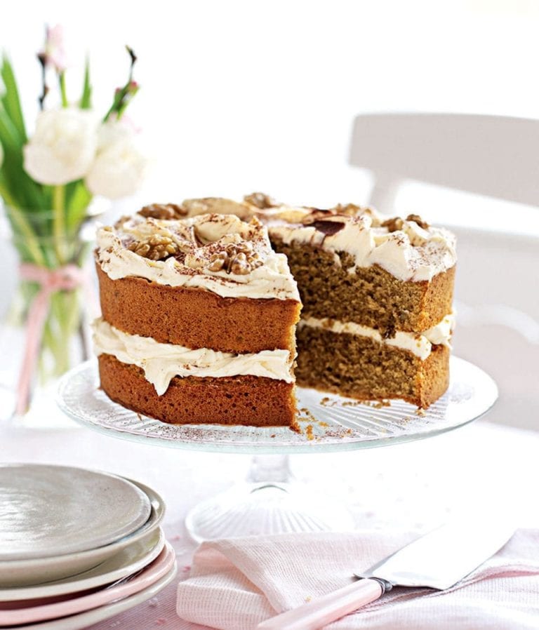 Coffee cake with tiramisu cream