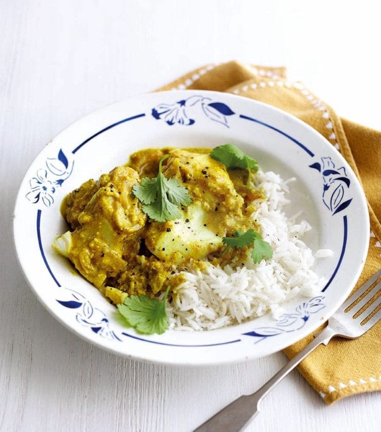 Yogurt and turmeric fish curry