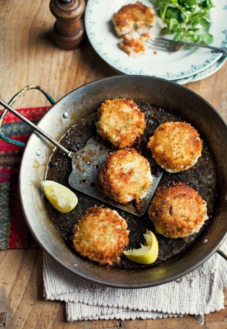 Hot-smoked salmon fishcakes