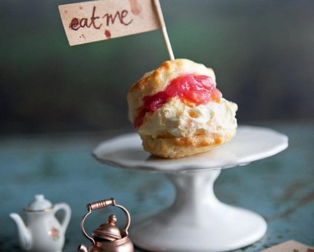 Little buttermilk scones with cardamom cream and rhubarb compote