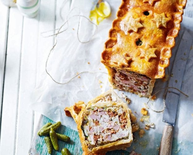 How to make a raised picnic pie