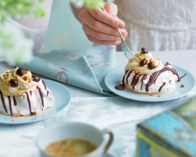 hazelnut meringue