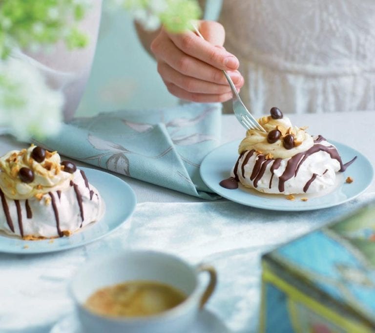 Hazelnut meringue nests with coffee cream