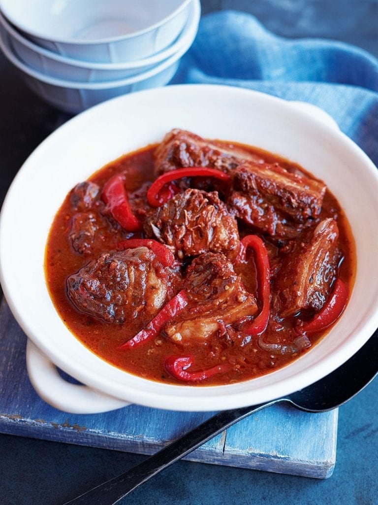 Pork belly and red pepper casserole