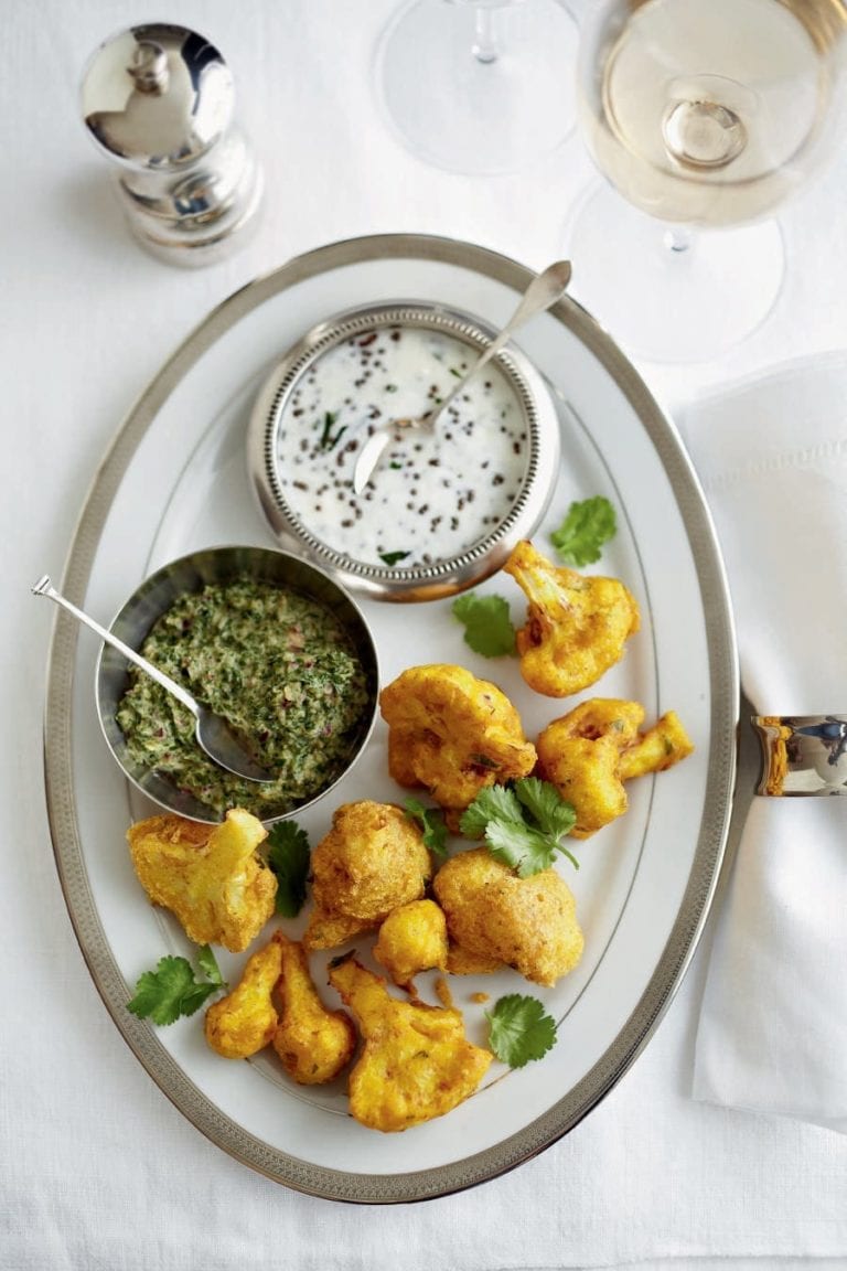 Cauliflower fritters with spiced yogurt