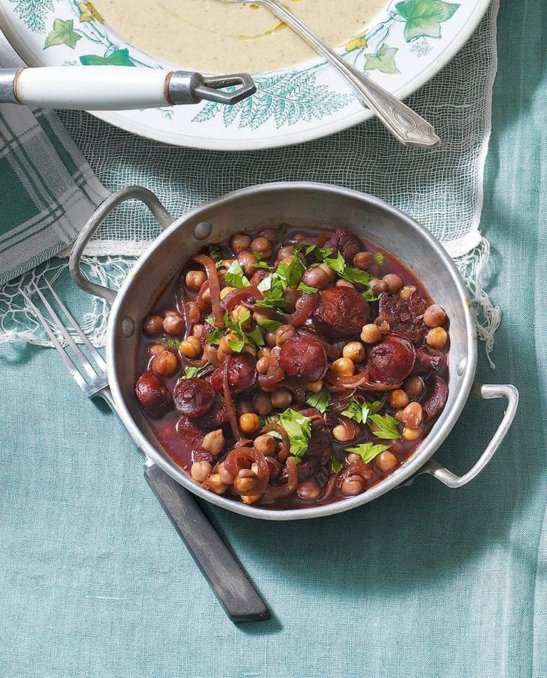 Spanish-style chickpea, chorizo and parsley sauté