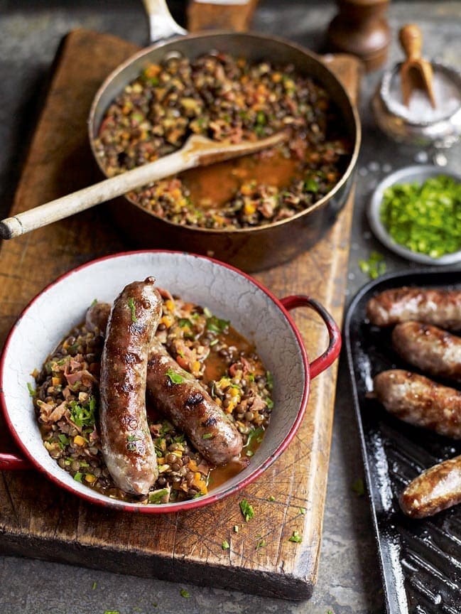 Griddled sausages with lentil and pimentón stew