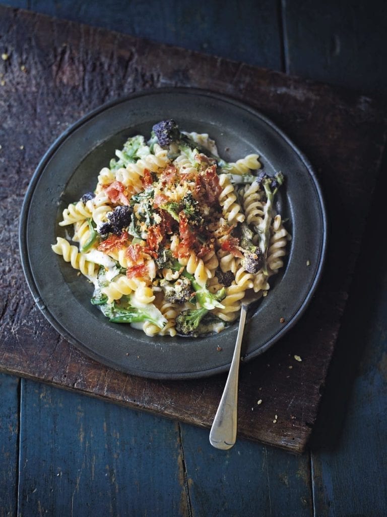 Broccoli pasta with parma ham breadcrumbs