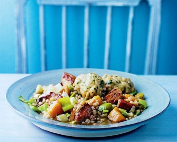 Pearl barley, bacon and leek casserole