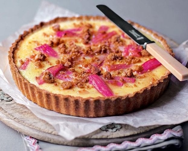 Rhubarb and custard crumble tart