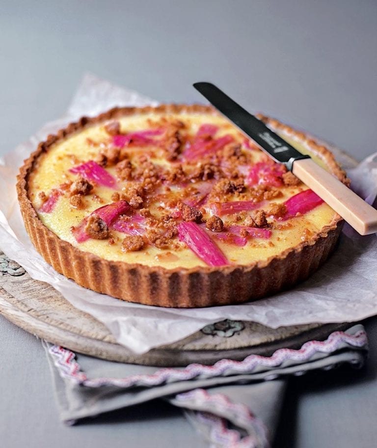 Rhubarb and custard crumble tart