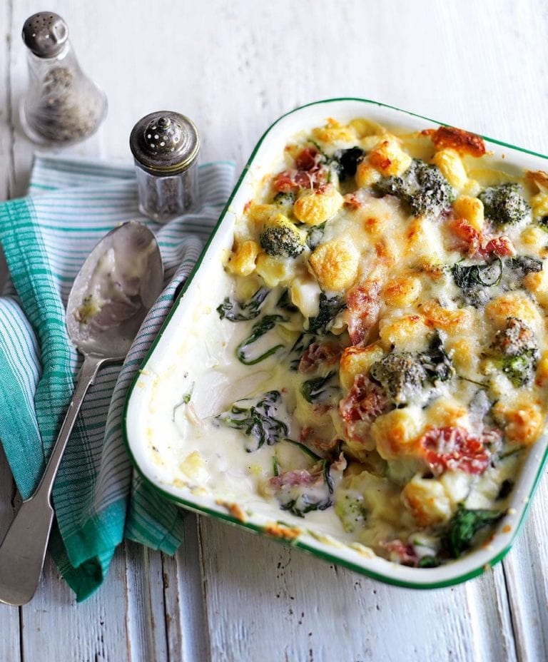 Grilled gnocchi with broccoli and parma ham