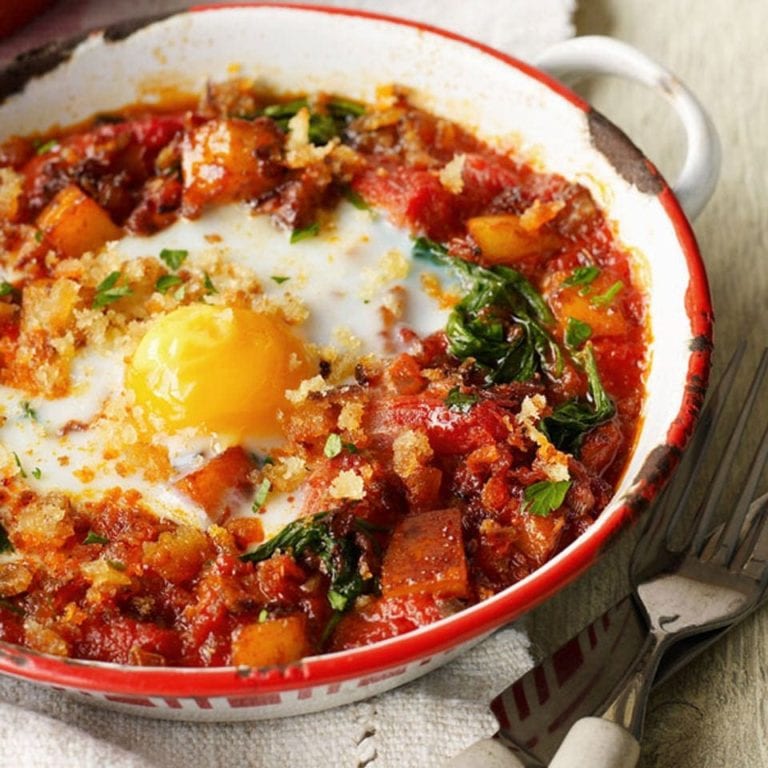 Quick veggie baked eggs