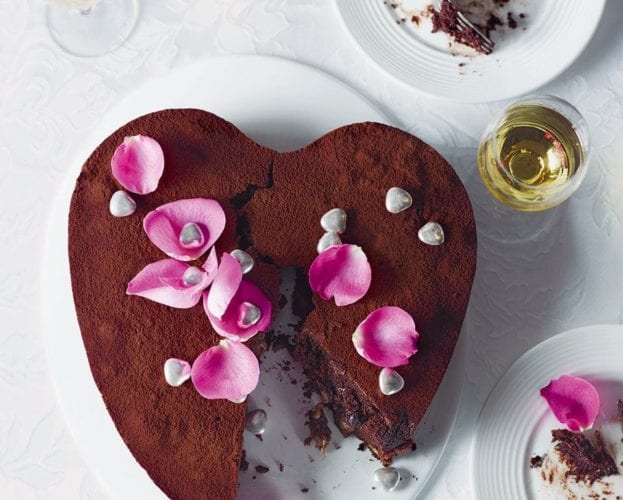 Chocolate brownie cake