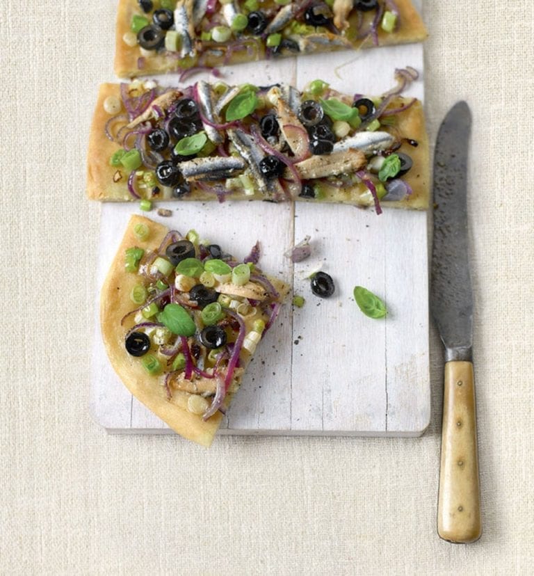 Spring onion pissaladière