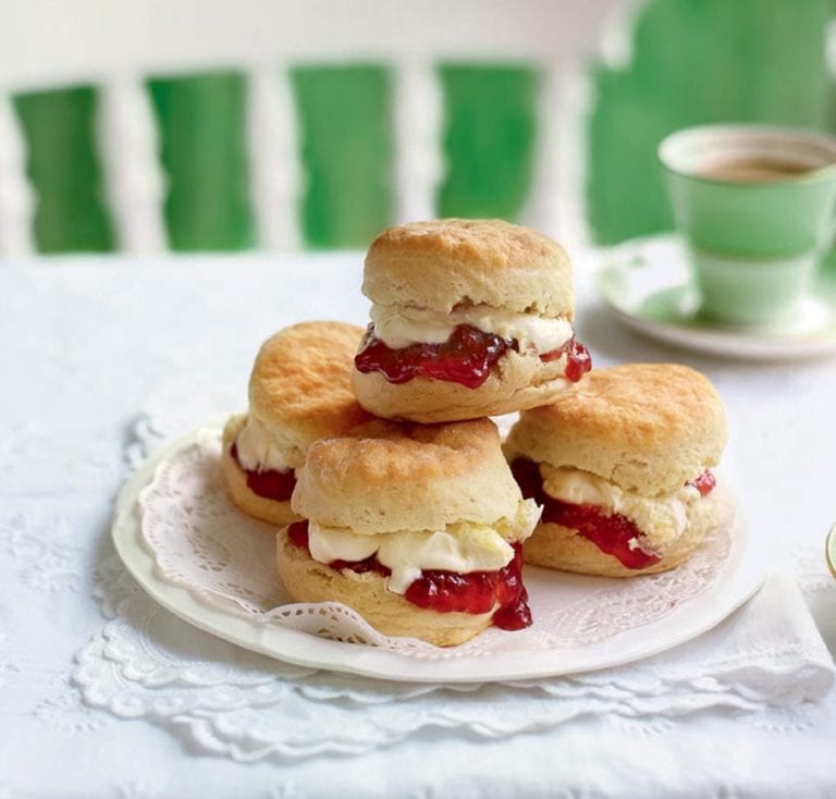 Classic scones