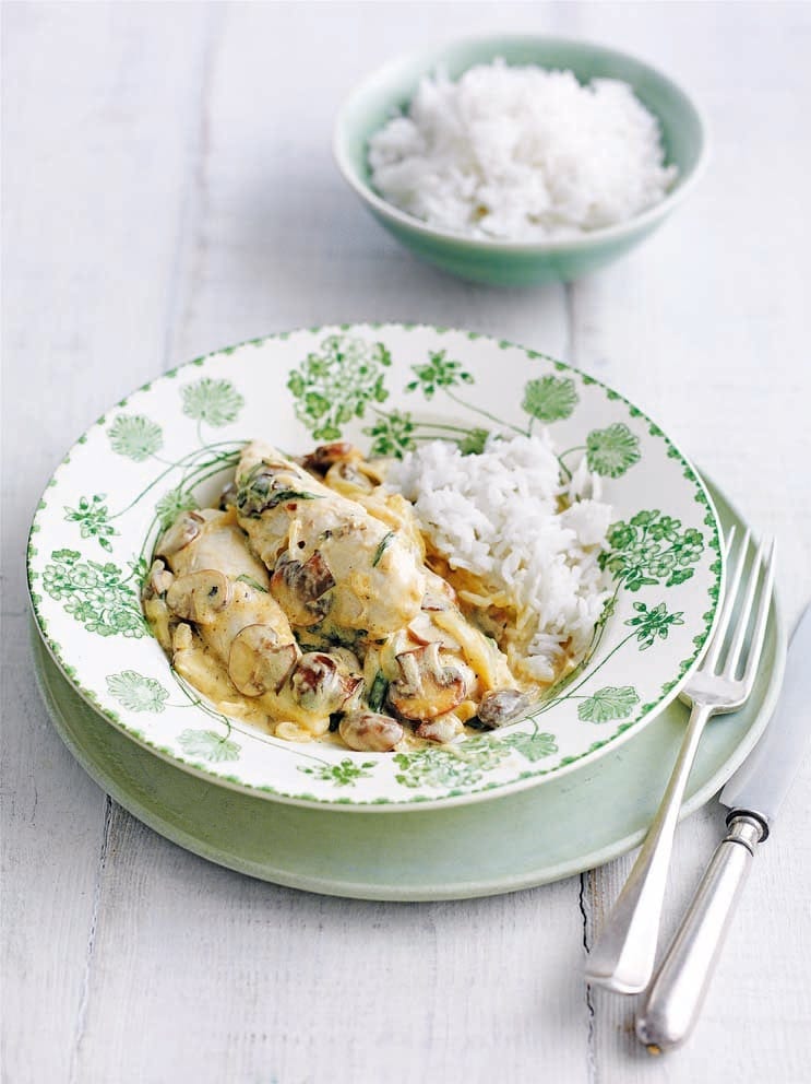 Chicken, mushroom and tarragon fricassée