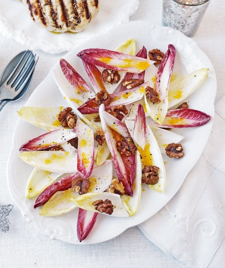 Chicory and walnut salad with tangerine dressing