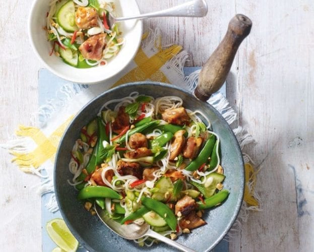Prawn noodle salad