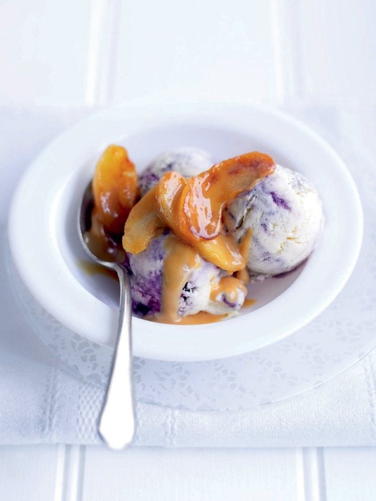 Blueberry custard ice cream with toffee-apple wedges