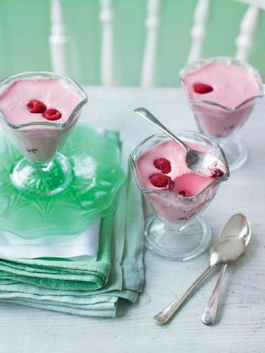 Raspberry mousse