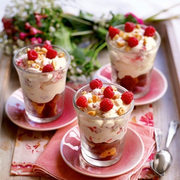 Chocolate and raspberry cheesecake pots