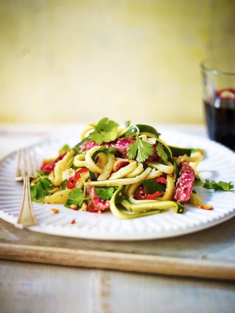 Asian-style courgetti with seared steak