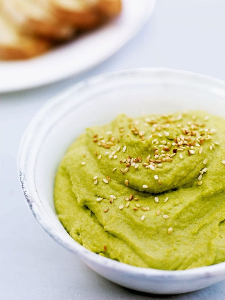 Broad bean houmous