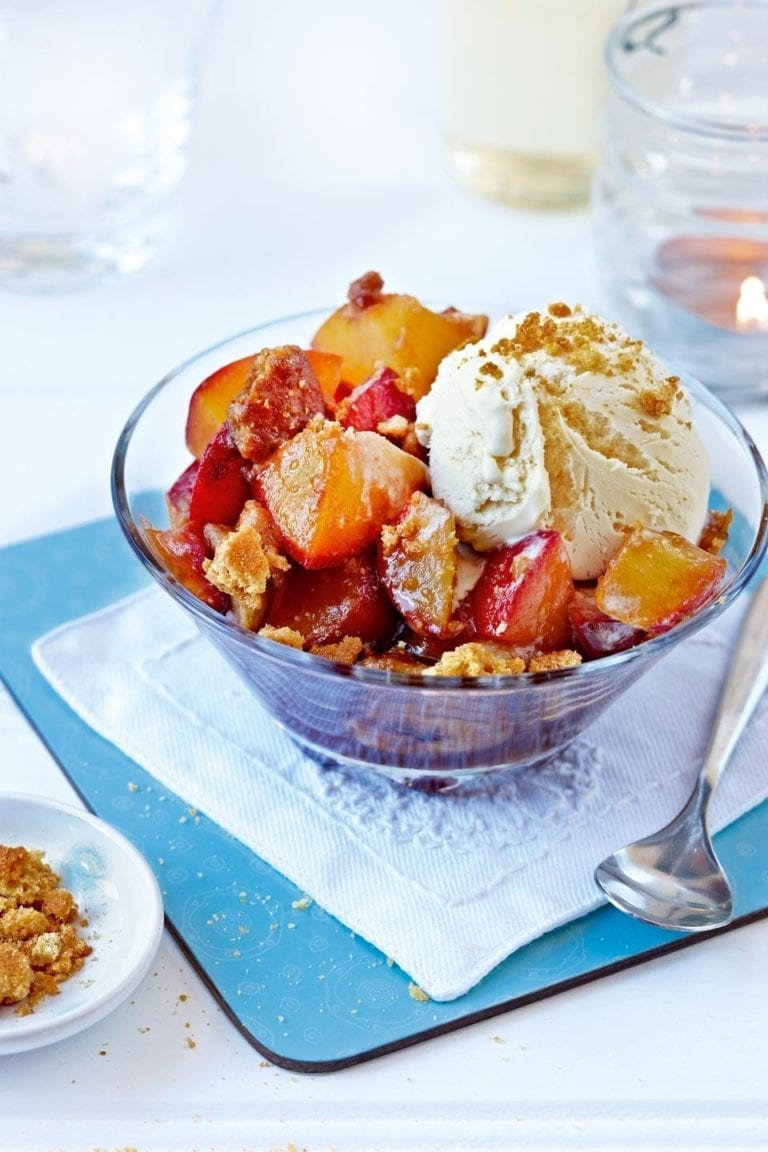 Cinnamon baked fruit