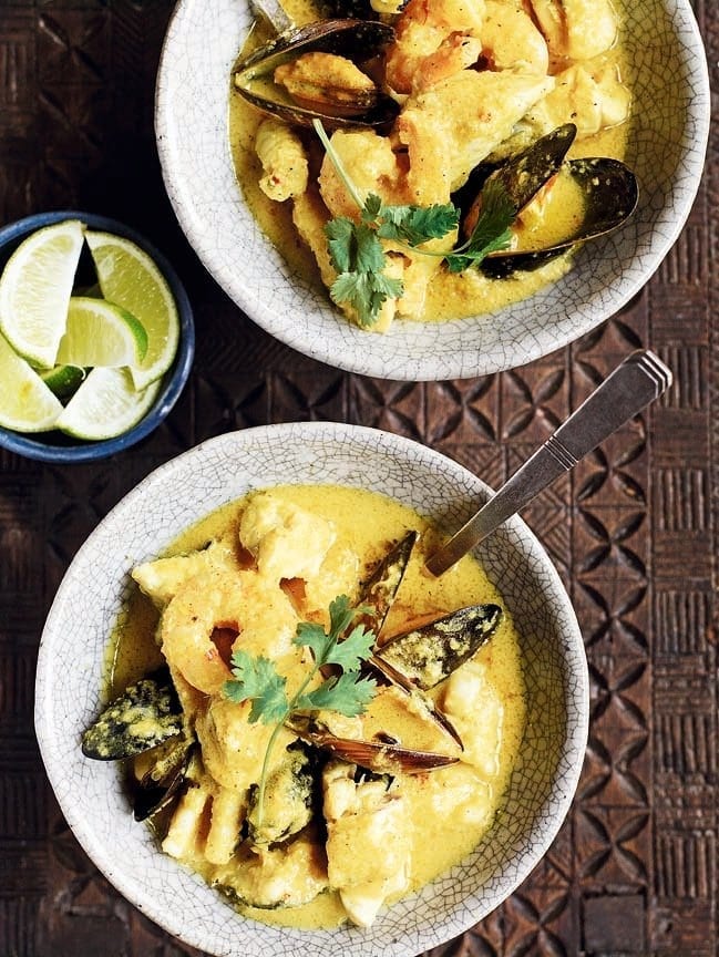 Quick Thai yellow fish curry