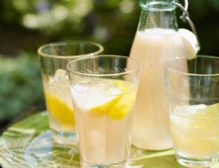 Easy homemade lemonade