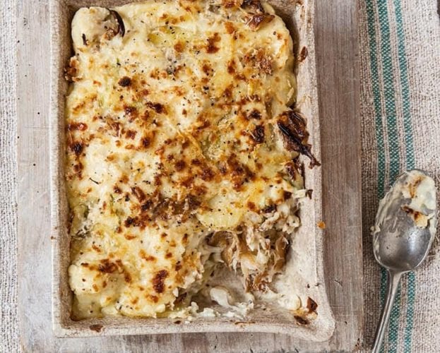 Smoked mackerel, cauliflower and potato gratin