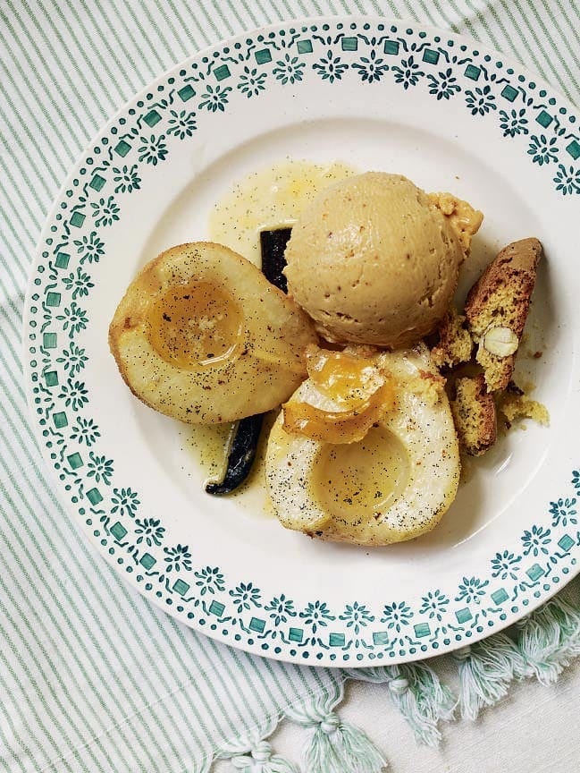 Baked pears, hazelnut praline ice cream and biscotti
