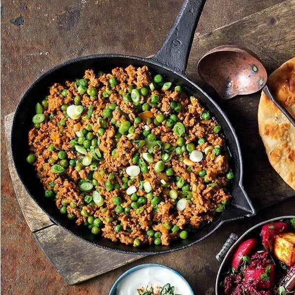Lamb keema with flatbreads