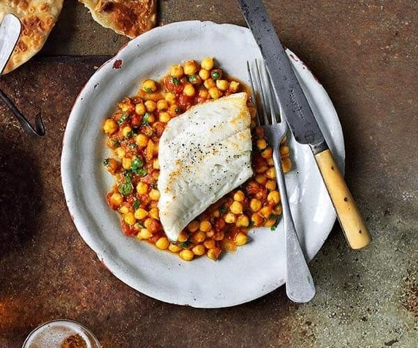 Pan-fried fish with chickpeas, cider and cream