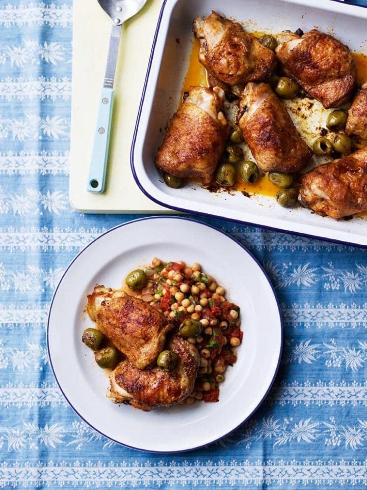 Crispy chicken thighs with olives and chickpeas