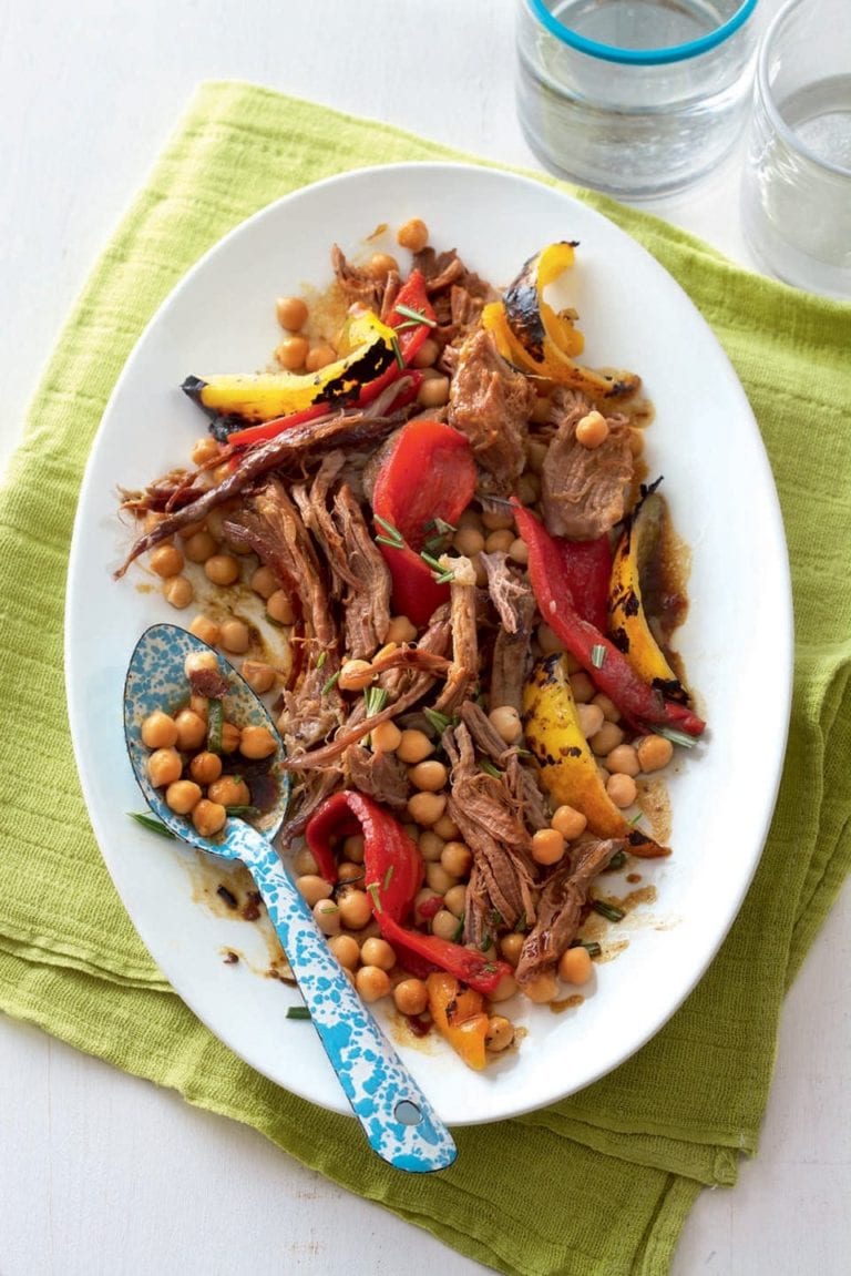 Warm lamb and chickpea salad