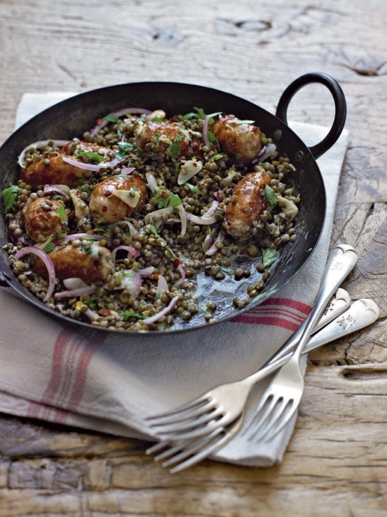 Sausages with creamy lentils