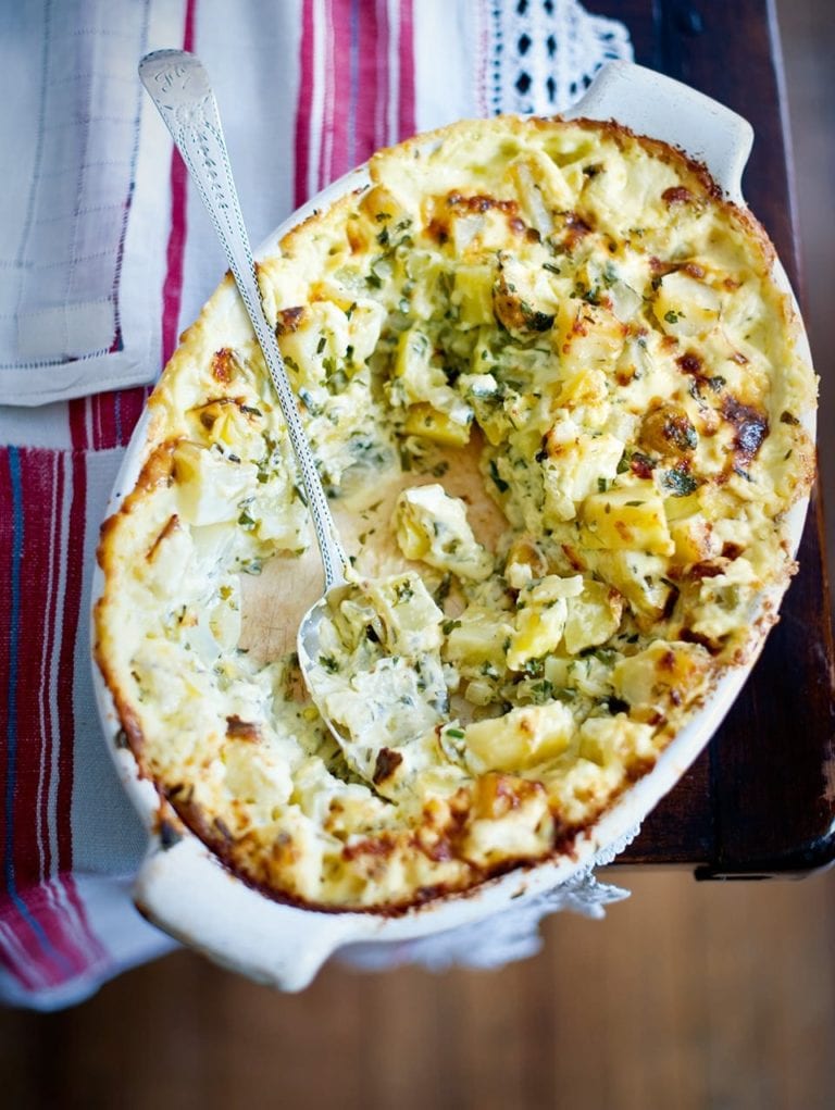 Potato and parsley gratin