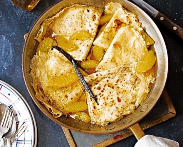 Caramel crêpes suzette