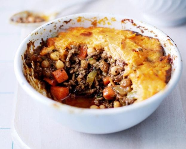 Curry puff pie