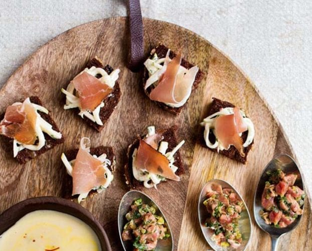Speck with apple remoulade on pumpernickel squares