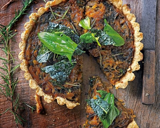 Vegan caramelised onion tart