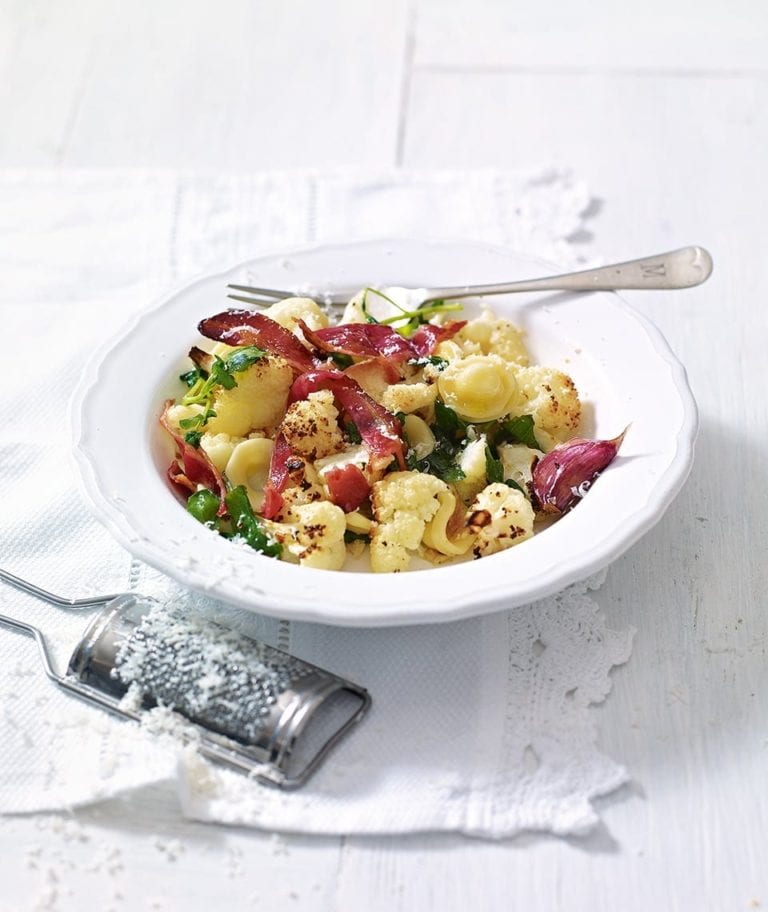 Cauliflower and watercress pasta with crispy bacon shards