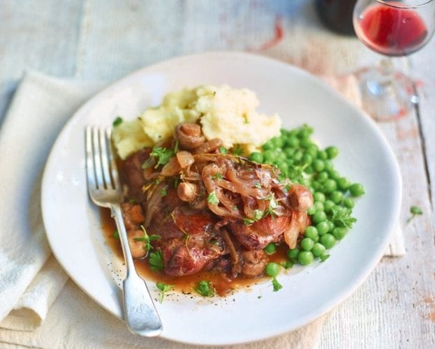 Coq au vin pie